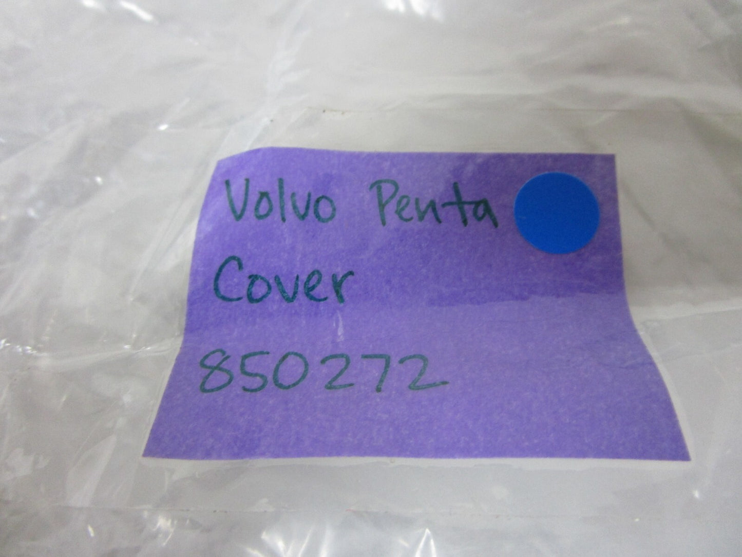 *NEW OEM* 0720 Volvo Penta Cover 850272