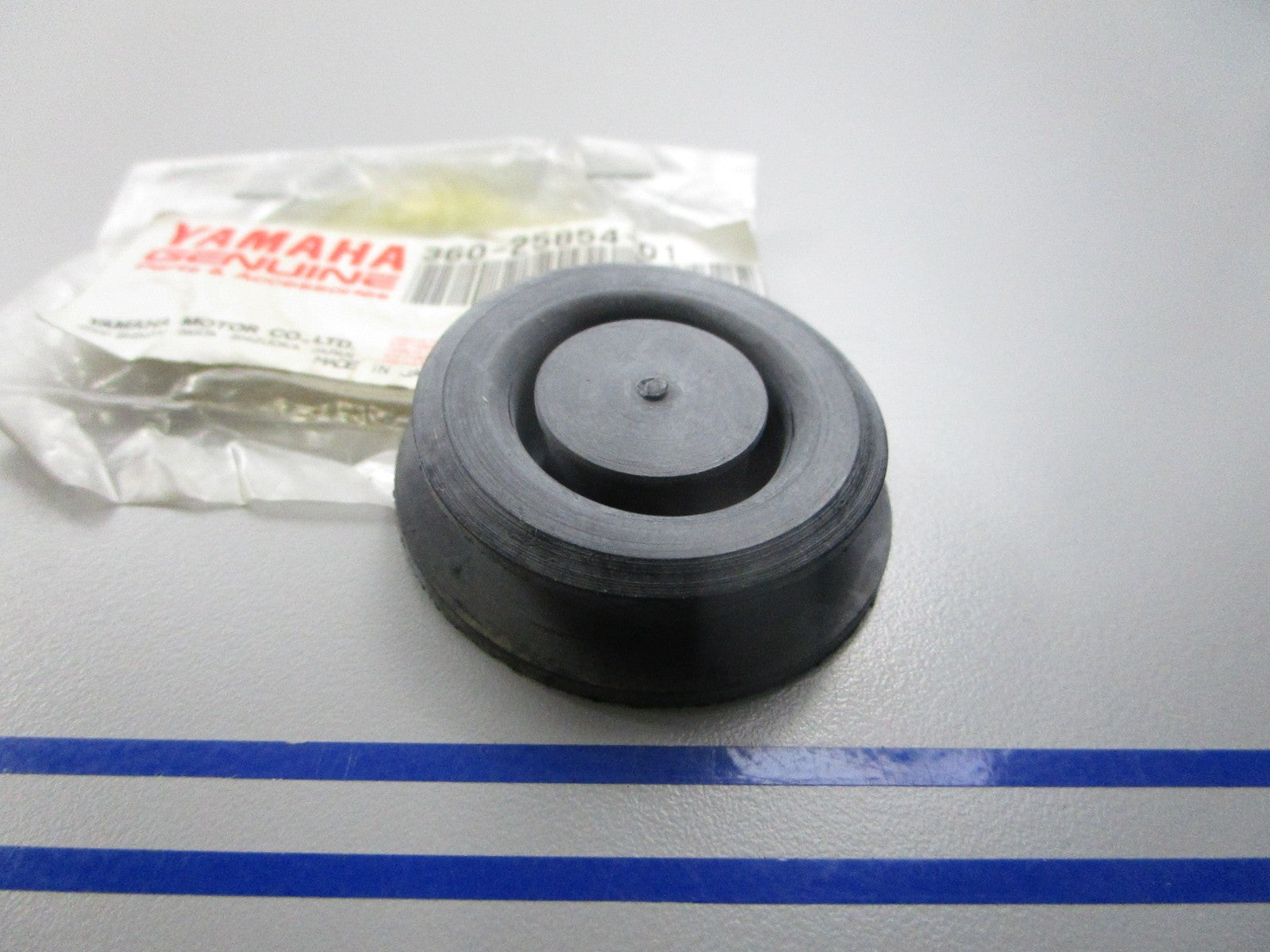NEW OEM 360-25854-01-00 Yamaha Diaphragm 0810