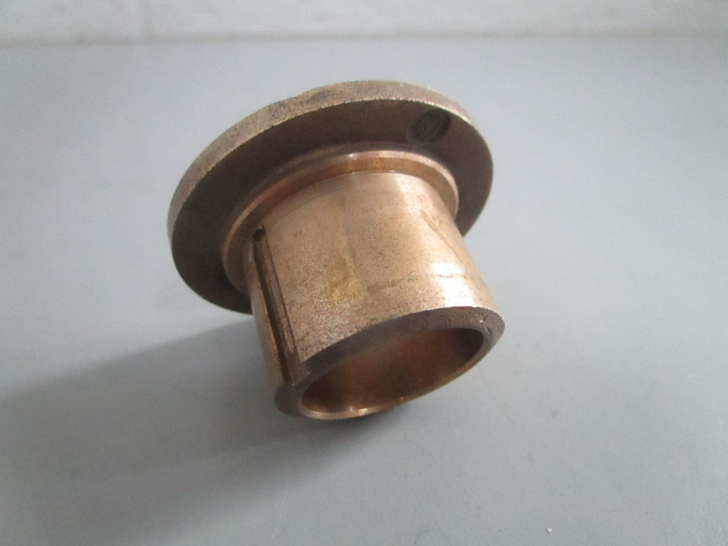 NEW OEM 302496 0302496 OMC Johnson Evinrude Bearing 0820