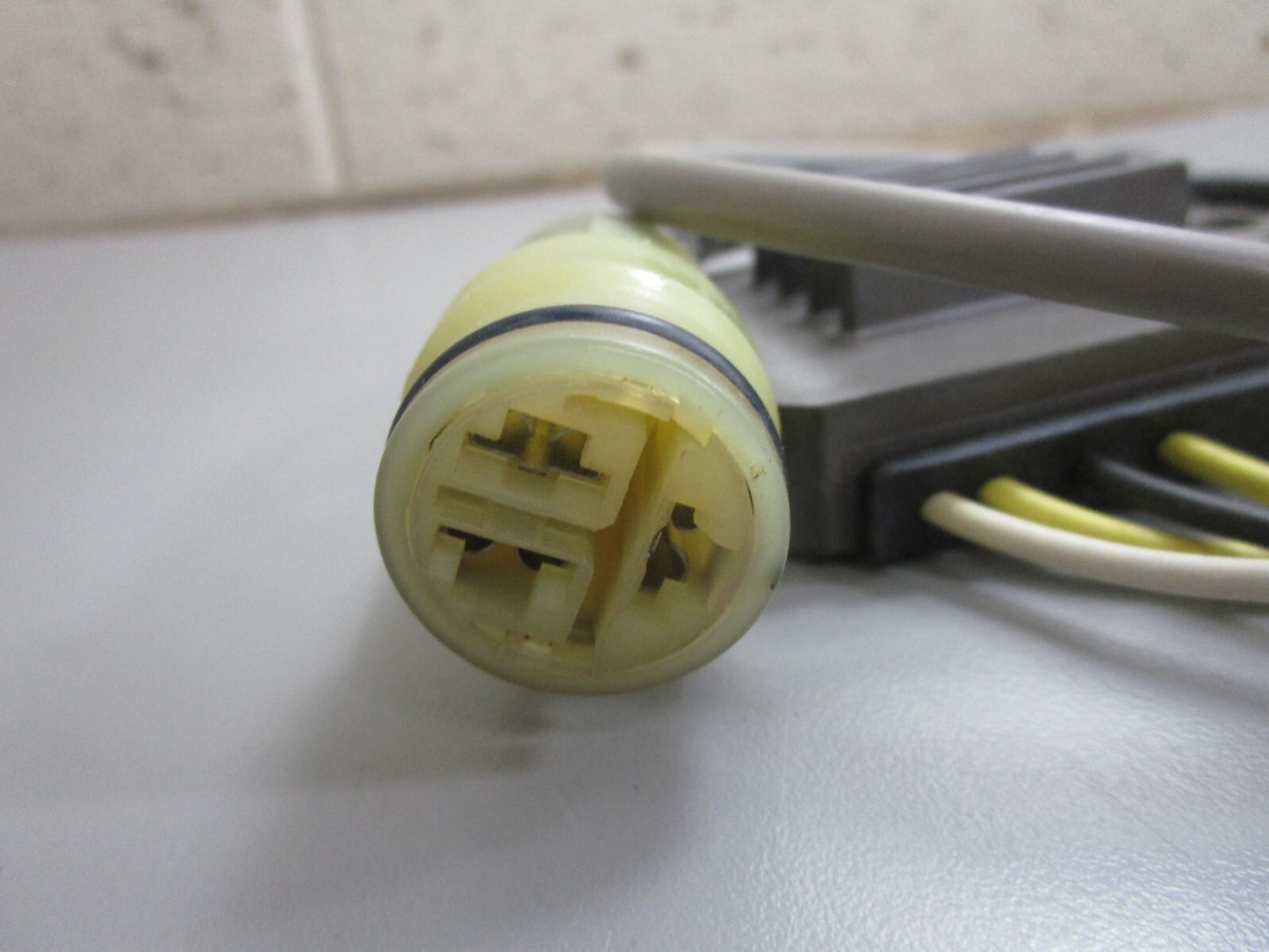 *NEW OEM* 0820 Suzuki Rectifier & Regulator 32800-93J02 32800-93J03