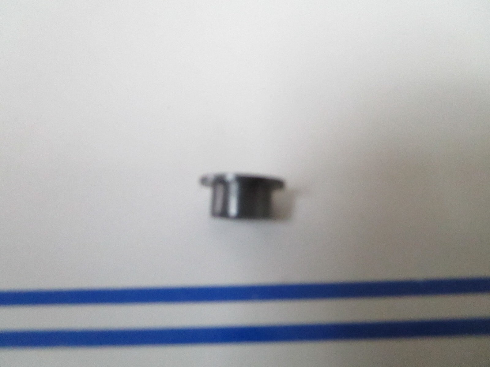 *NEW OEM* 0810 OMC Johnson Evinrude Bushing 314125 0314125