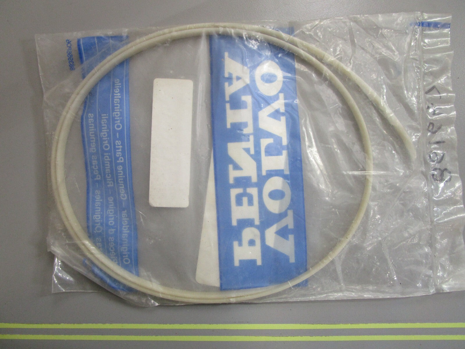 *NEW OEM* 0820 Volvo Penta Guide Ring 861647