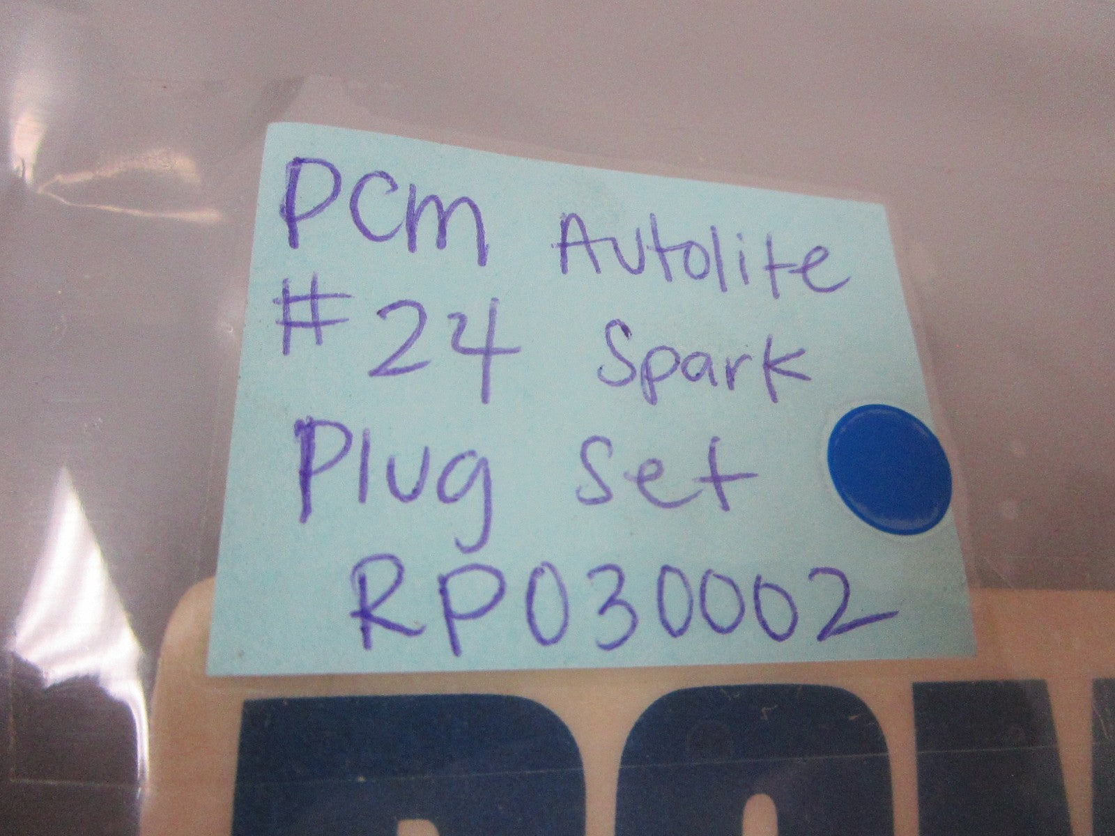 NEW OEM RP030002 Pleasure Craft Marine PCM Autolite #24 Spark Plug Set 0720
