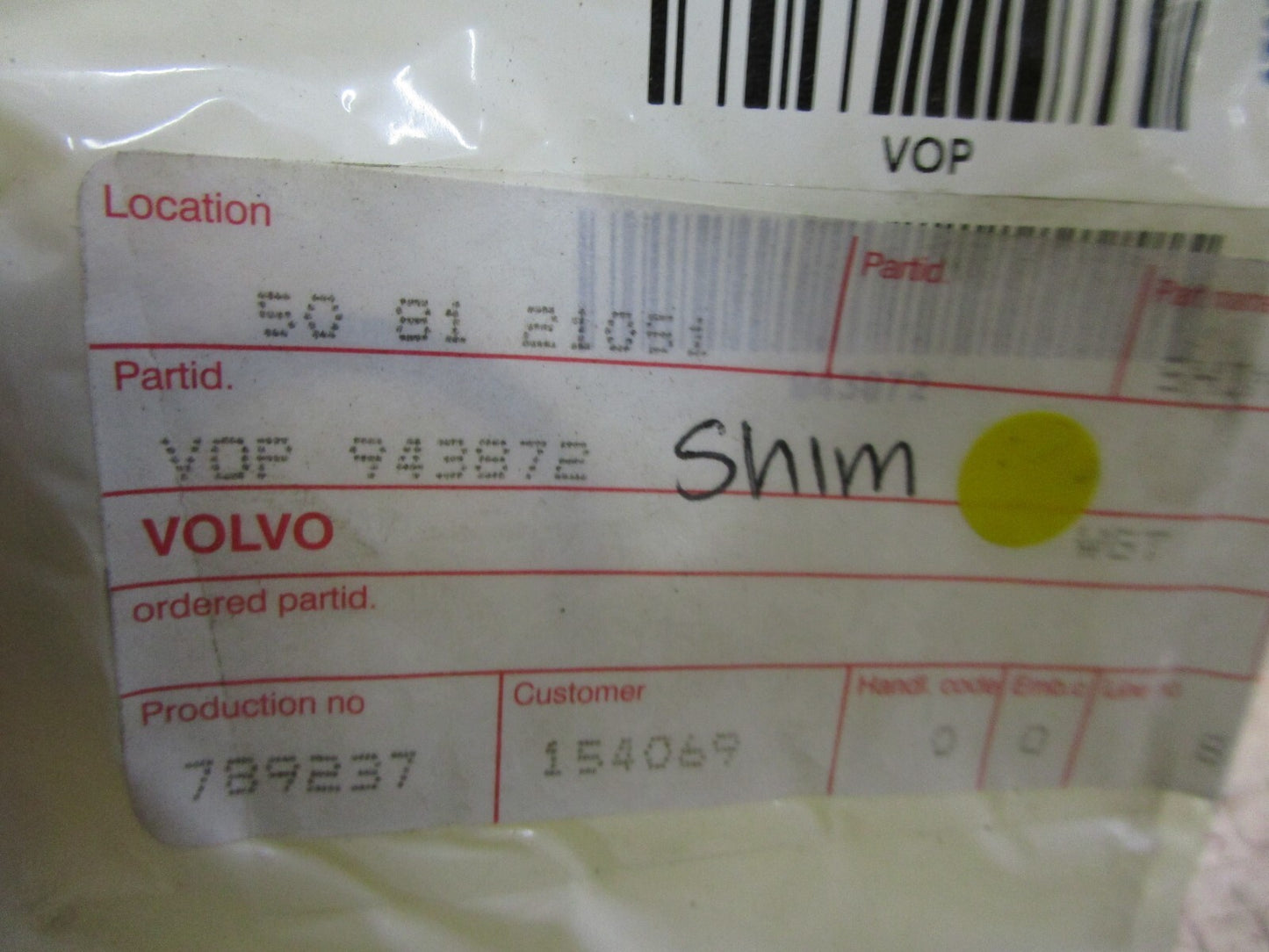 *NEW OEM* 0810 Volvo Penta Shim 943872