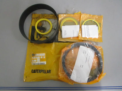 NEW OEM 243-5797 CAT Seal Kit 0820