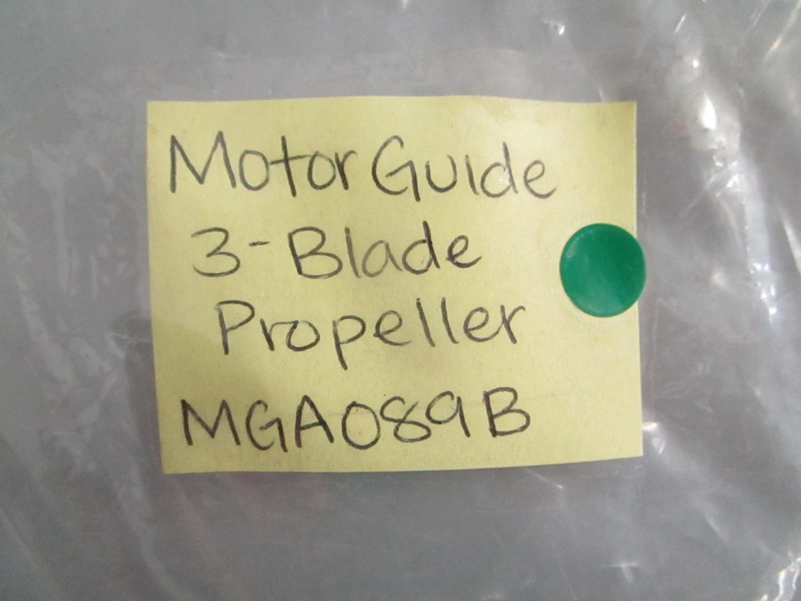NEW OEM MGA089B MotorGuide 3-Blade Propeller 0820