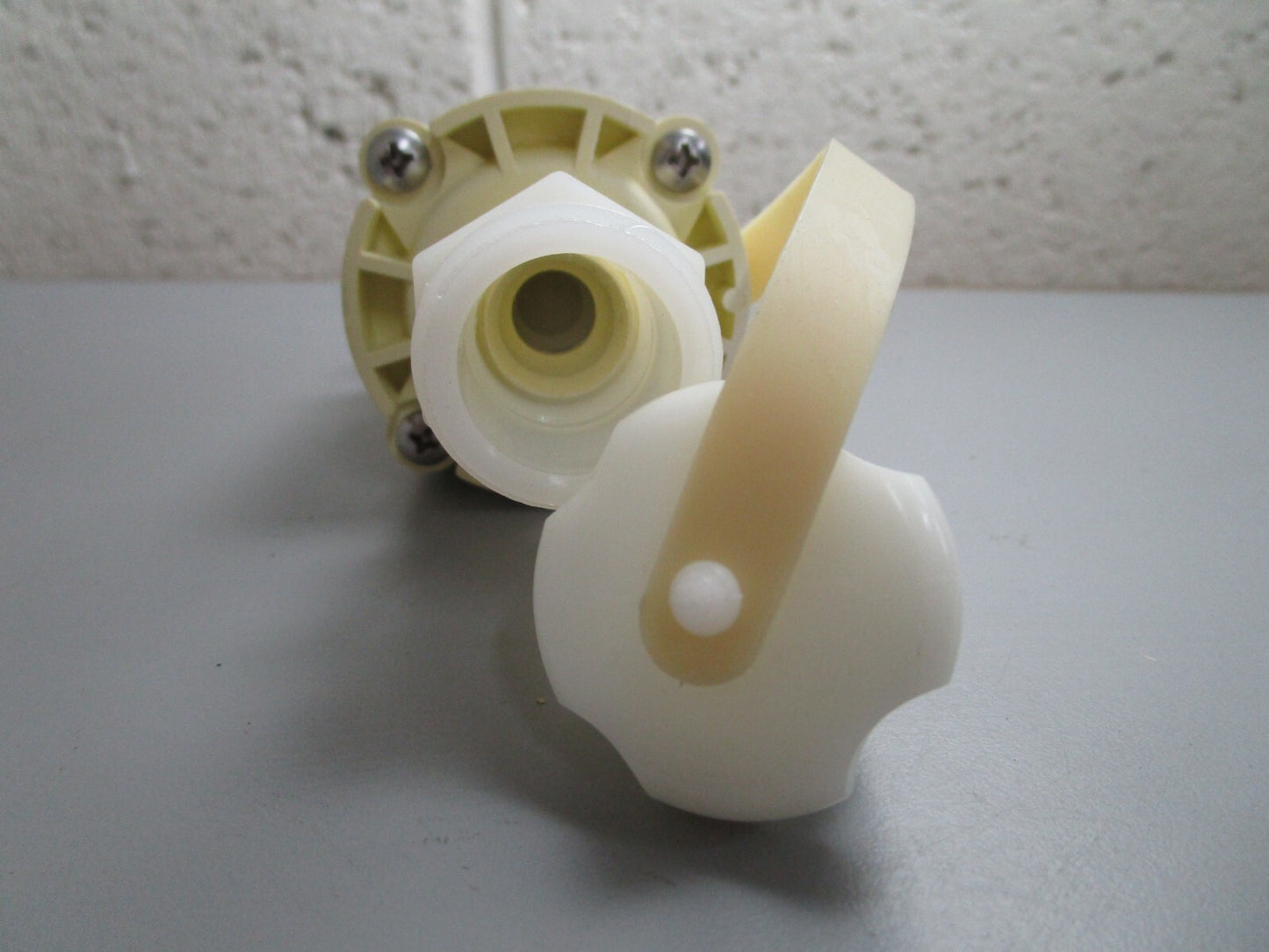 *NEW* 0820 Shurflo In Line Pressure Regulator 183-039-01