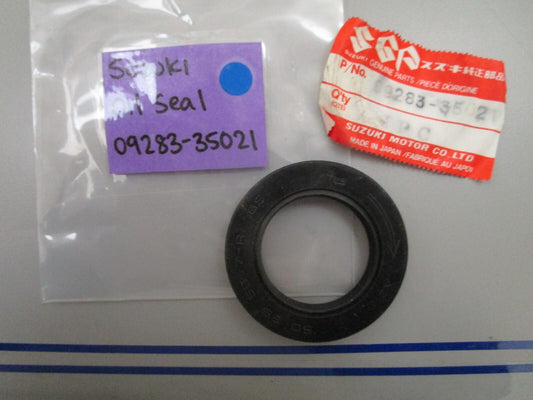*NEW OEM* 0810 Suzuki Oil Seal 09283-35021