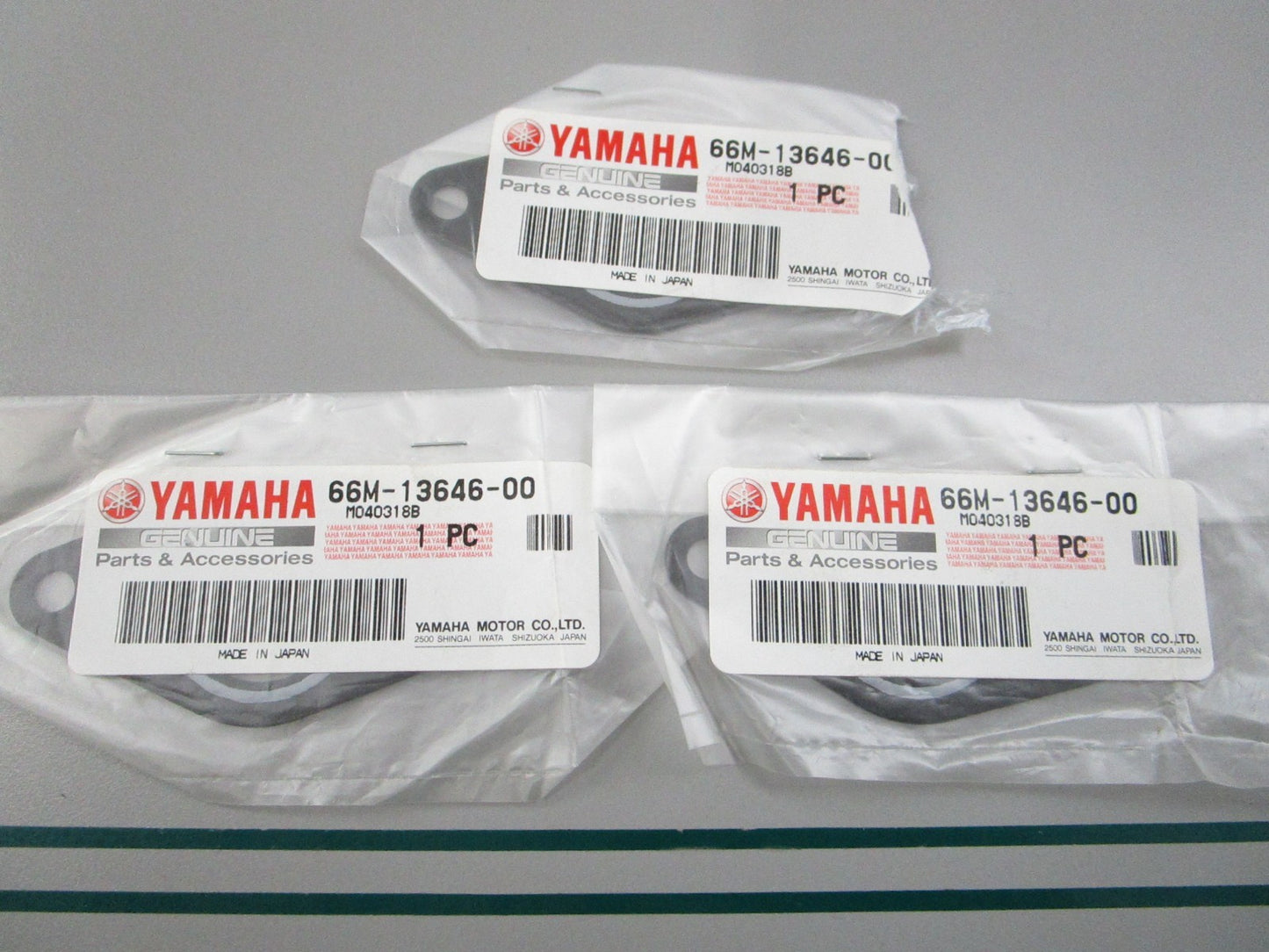 NEW OEM (LOT OF 3) 66M-13646-00-00 Yamaha Manifold Gasket 0810