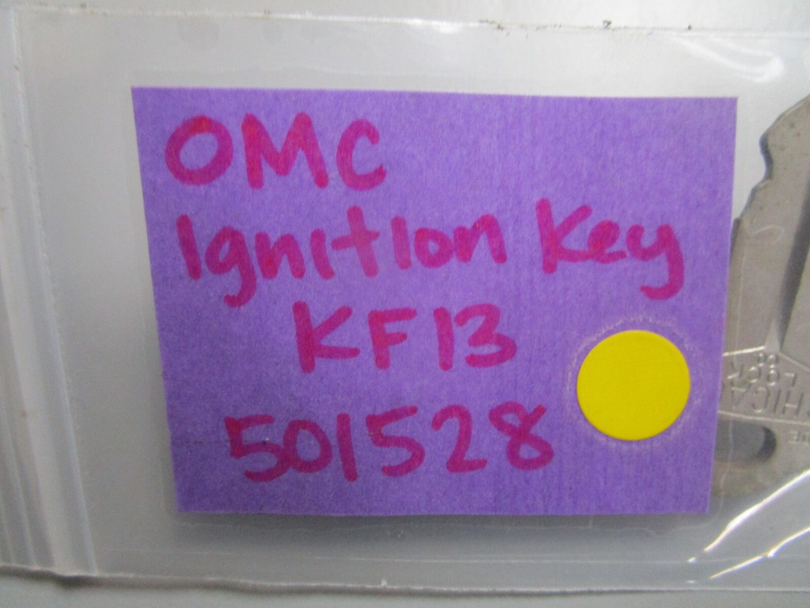 *NEW OEM* 0810 OMC Johnson Evinrude Ignition Key KF13 501528 0501528