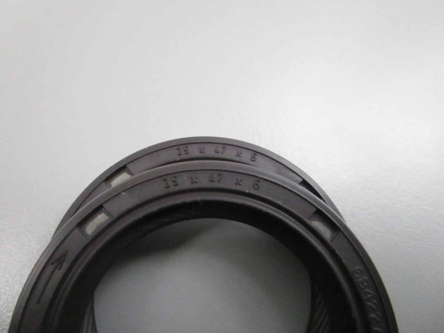 NEW OEM (LOT OF 2) 6842273 Volvo Penta Sealing Ring 0810