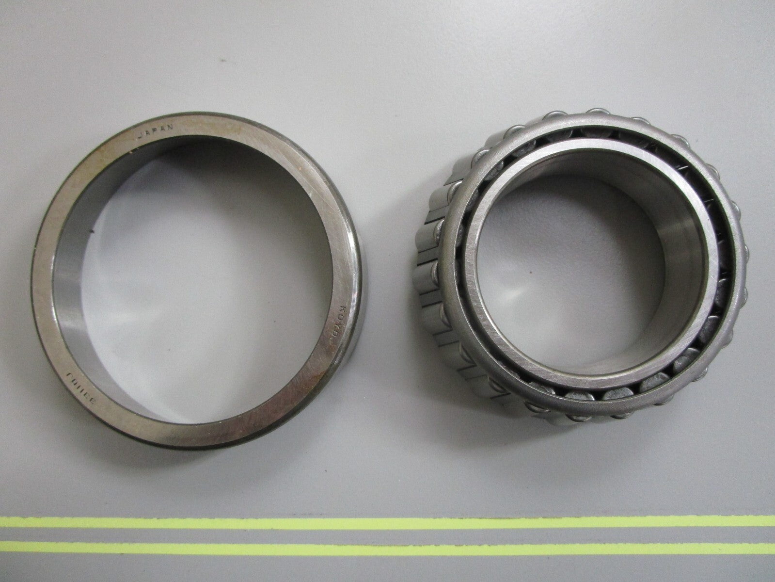 *NEW OEM* 0820 OMC Johnson Evinrude Bearing 5032882
