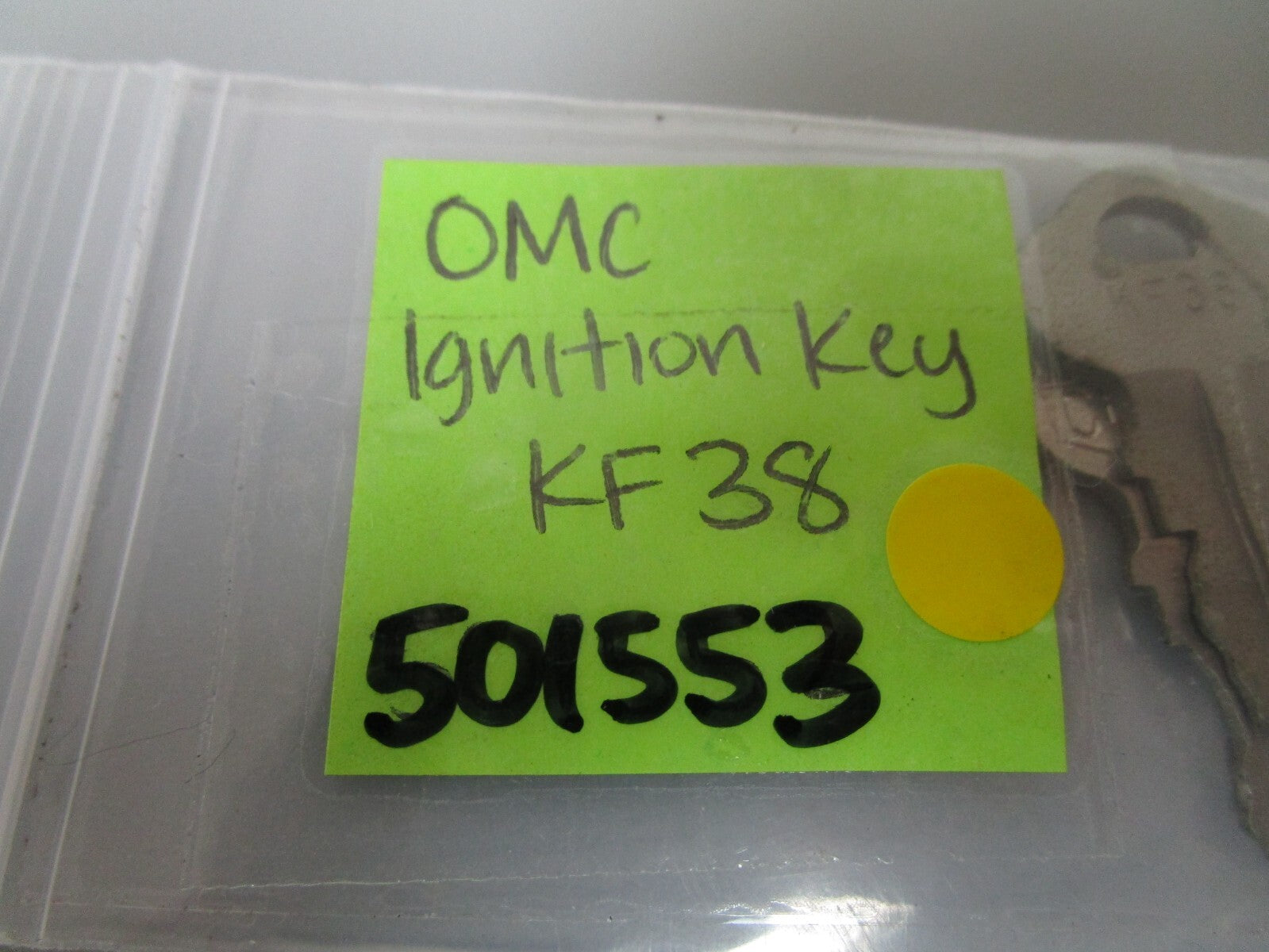 *NEW OEM* 0810 OMC Johnson Evinrude Ignition Key KF38 501553 0501553