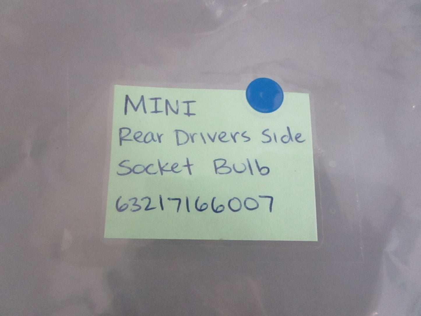 *NEW OEM* 0820 MINI Rear Driver's Side Socket Bulb 63217166007