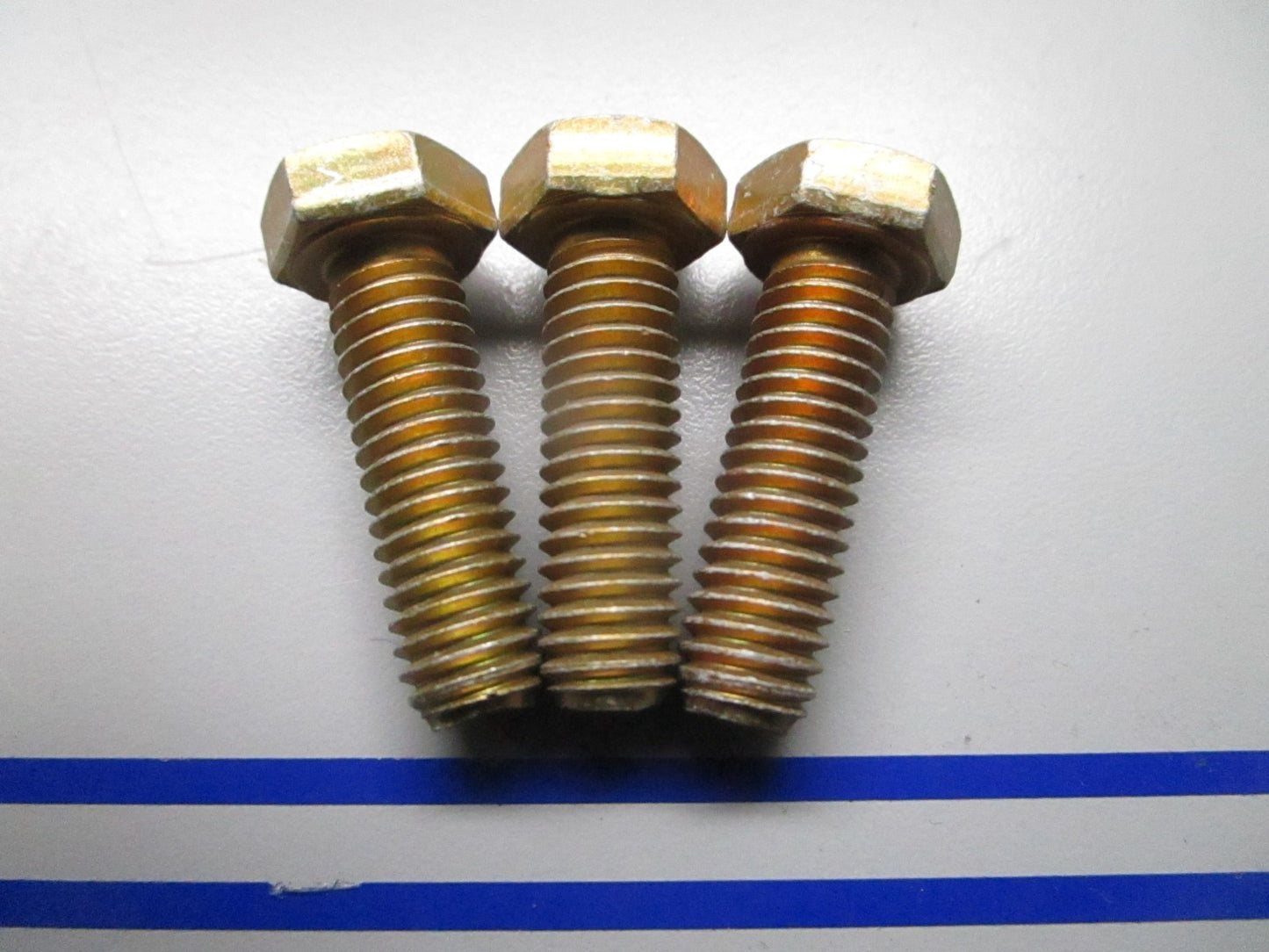 *NEW OEM* (LOT OF 3) 0720 OMC Johnson Evinrude Screw 306835 0306835