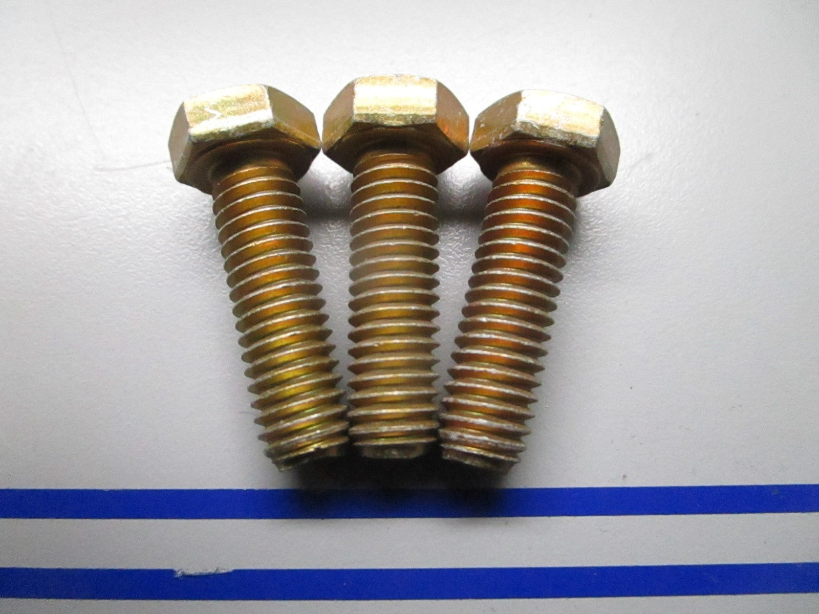 *NEW OEM* (LOT OF 3) 0720 OMC Johnson Evinrude Screw 306835 0306835