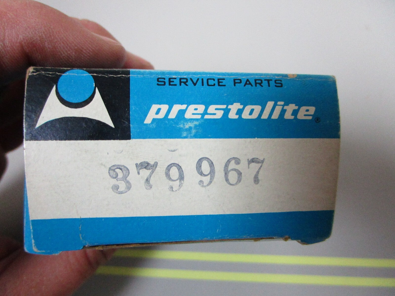 *NEW OEM* 0810 OMC Johnson Evinrude Plate & Holder 379967 0379967