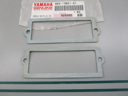NEW OEM (LOT OF 2) 6E5-13621-A1-00 Yamaha Gasket 0810