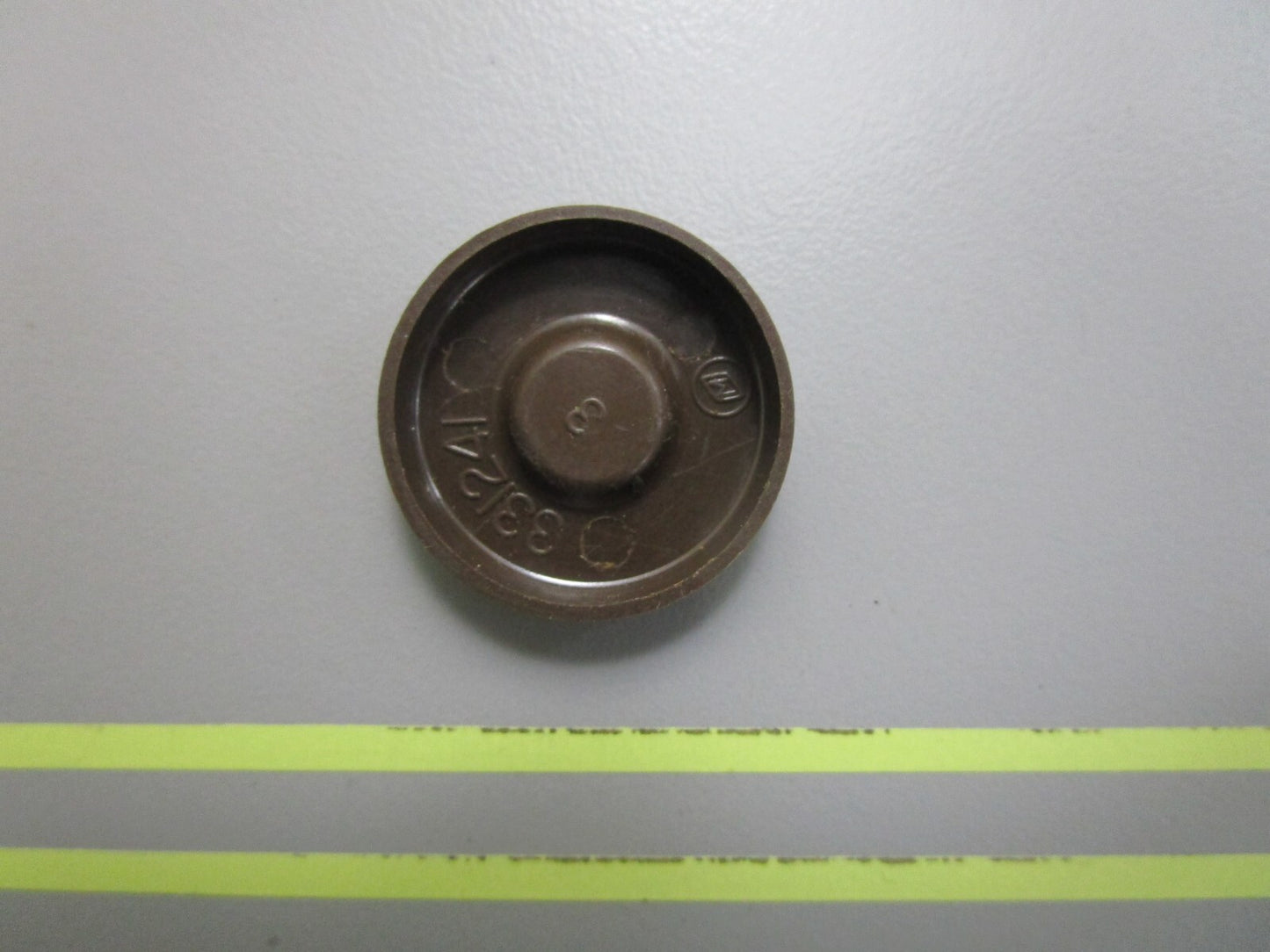 *NEW OEM* 0810 OMC Johnson Evinrude Isolator 331241 0331241