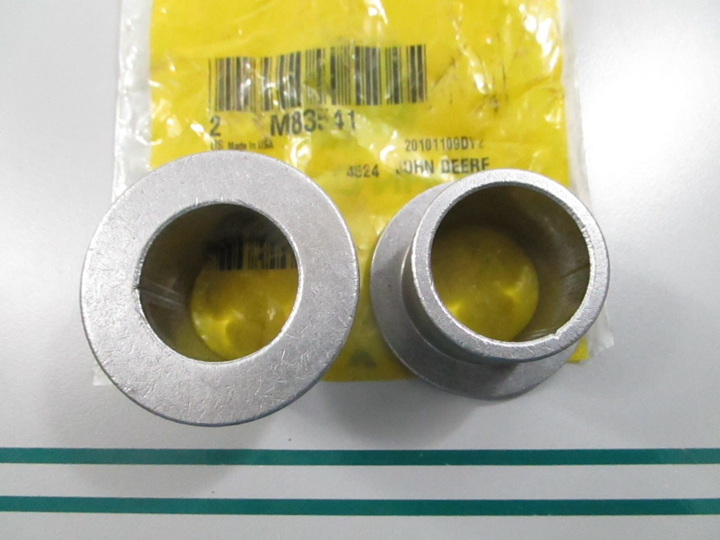 NEW OEM (LOT OF 2) M83541 John Deere Bushing 0810