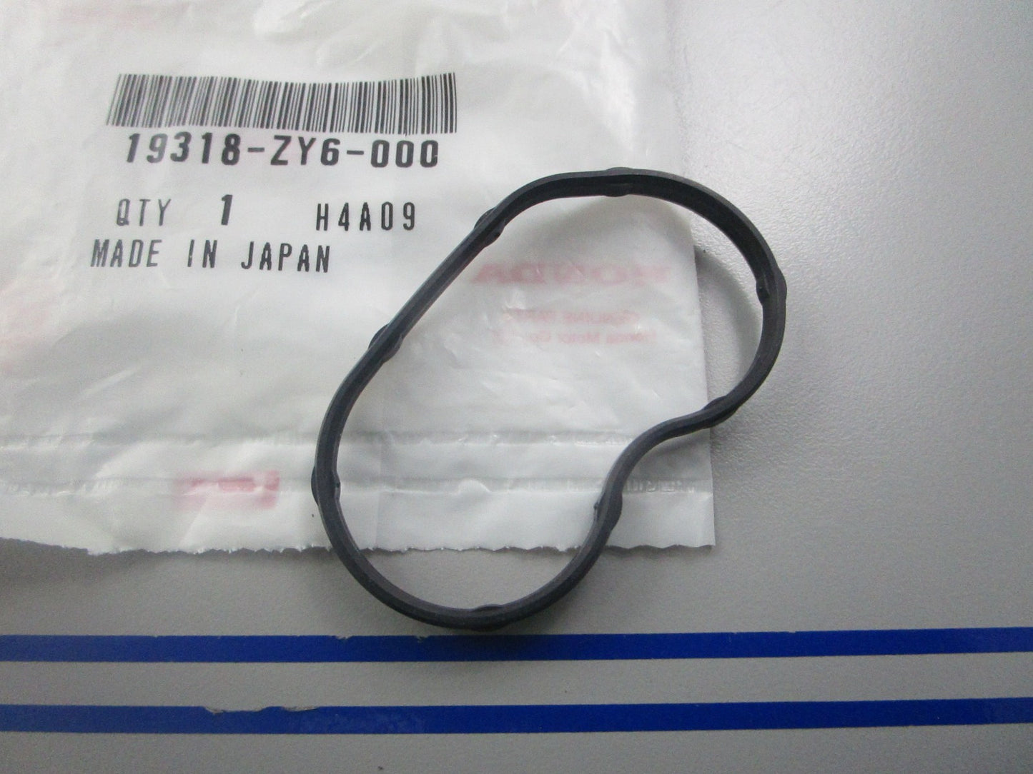 *NEW OEM* 0810 Honda Gasket 19318-ZY6-000