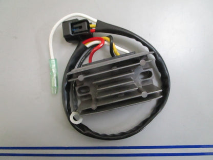 *NEW OEM* 0820 Suzuki Receptacle Set 39600-89J00