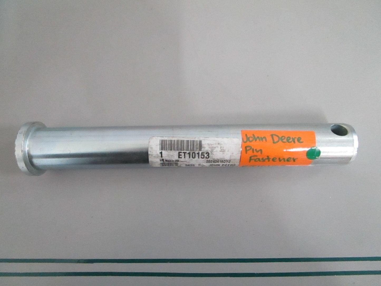 John Deere ET10153 NEW OEM Pin Fastener Heavy Equipment Tractor Genuine JD 0820