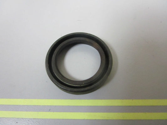 *NEW OEM* 0810 Volvo Penta Sealing Ring 853868