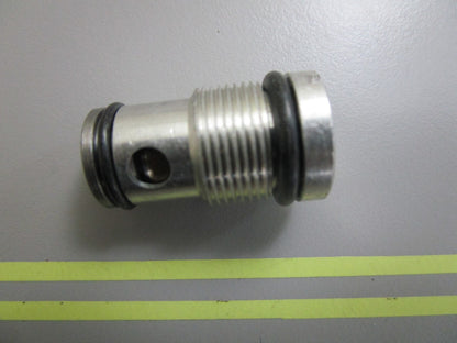 *NEW OEM* 0810 Suzuki Valve Assembly 48530-87D02