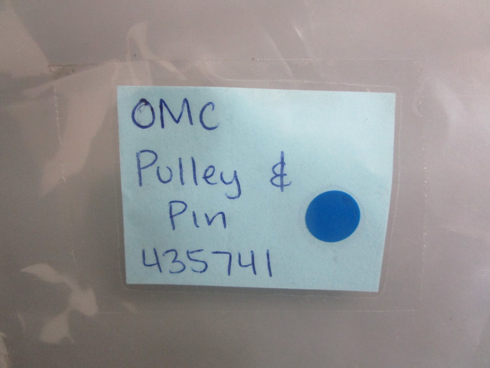 *NEW OEM* 0820 OMC Johnson Evinrude Pulley & Pin 435741 0435741