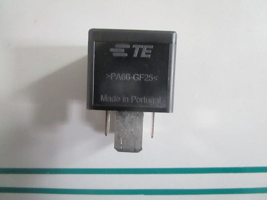 NEW P27-1225 Paccar Micro Relay For: Peterbillt 0820