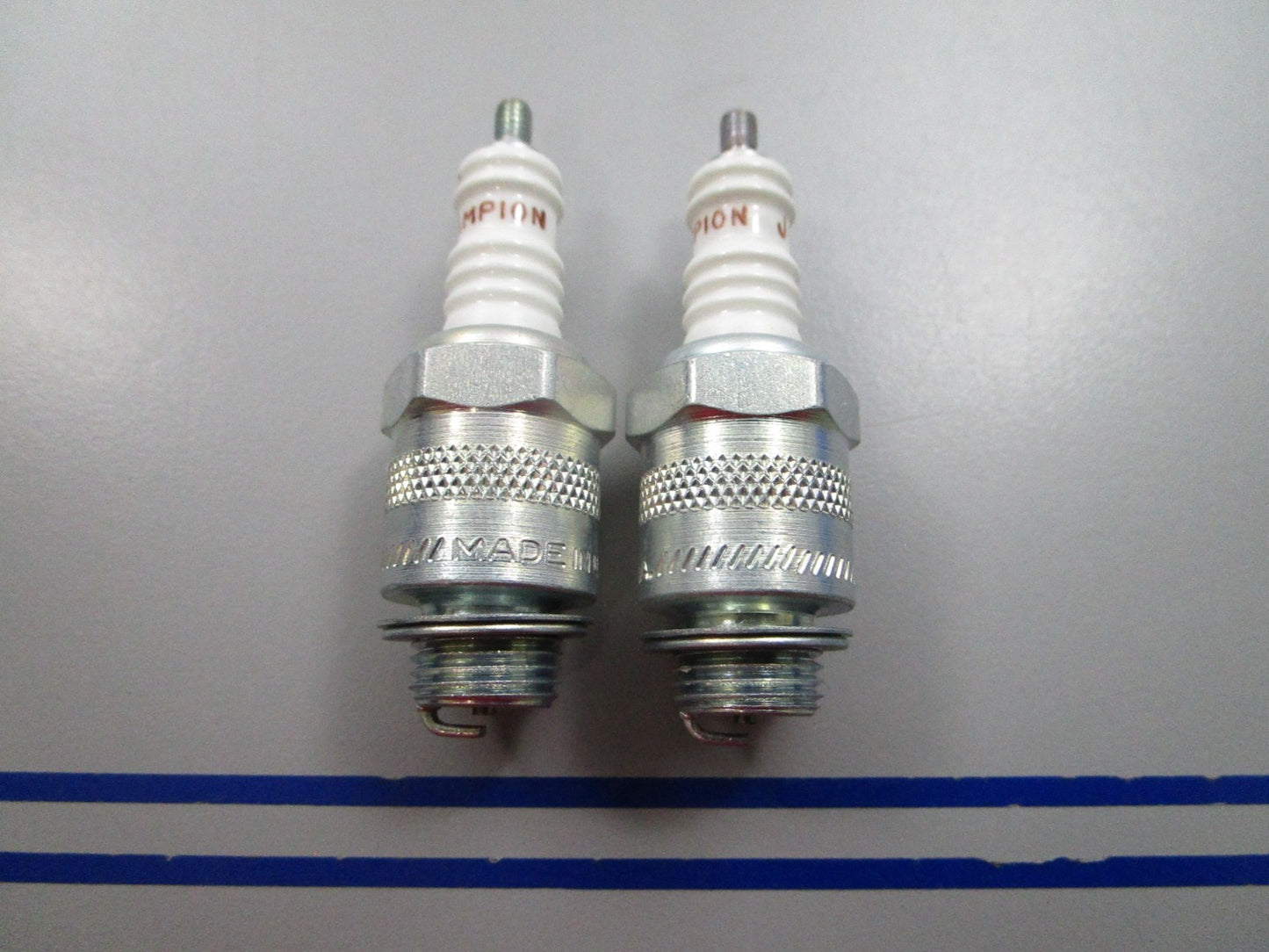 NEW (LOT OF 2) J-11J Champion Spark Plug 0810