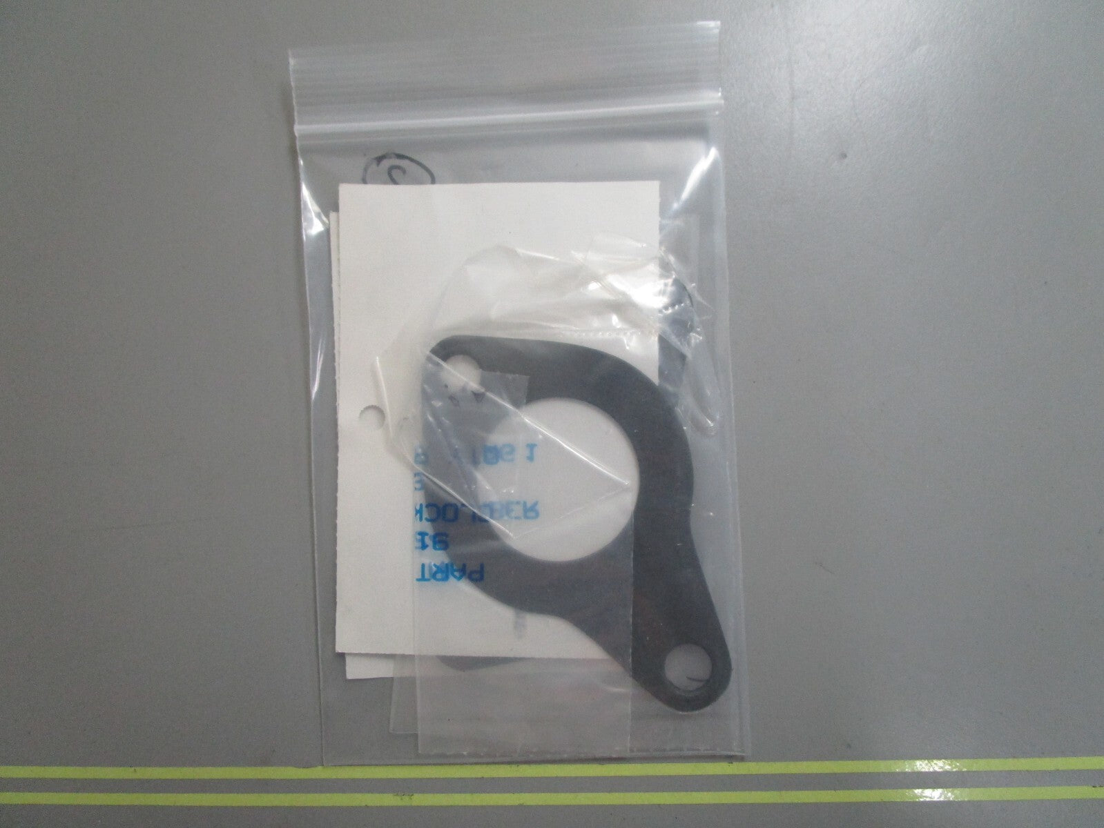 *NEW OEM* 0810 OMC Johnson Evinrude Gasket 912480 0912480