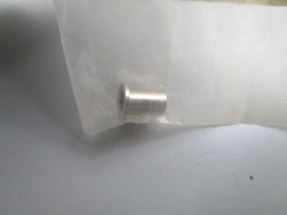 *NEW OEM* 0810 Volvo Penta Rivet Nut 853760