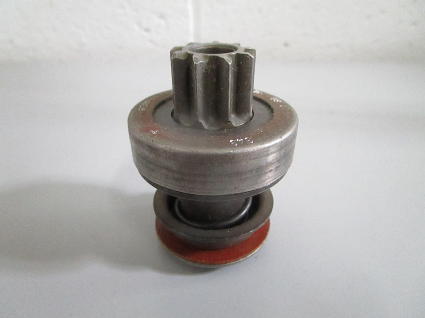 NEW OEM 0001516813 2006209471 Mercedes-Benz Bosch Starter Pinion 0820