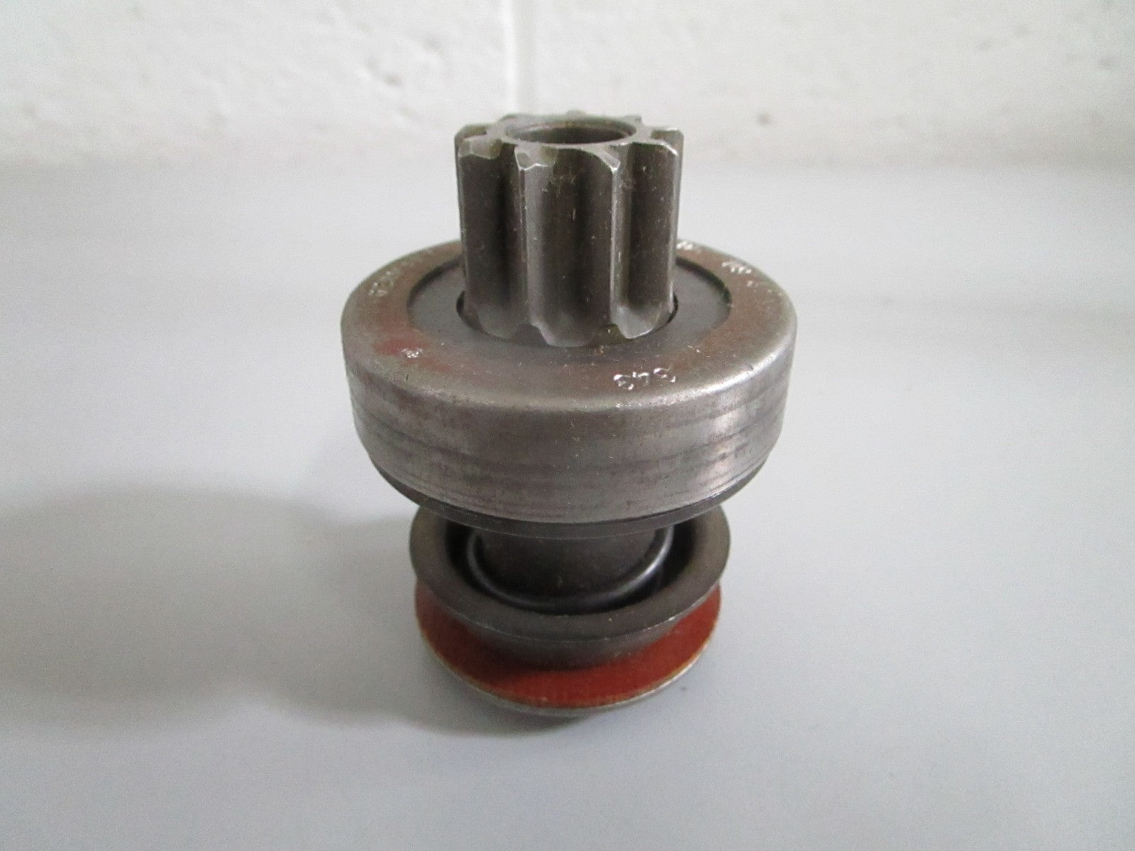 NEW OEM 0001516813 2006209471 Mercedes-Benz Bosch Starter Pinion 0820