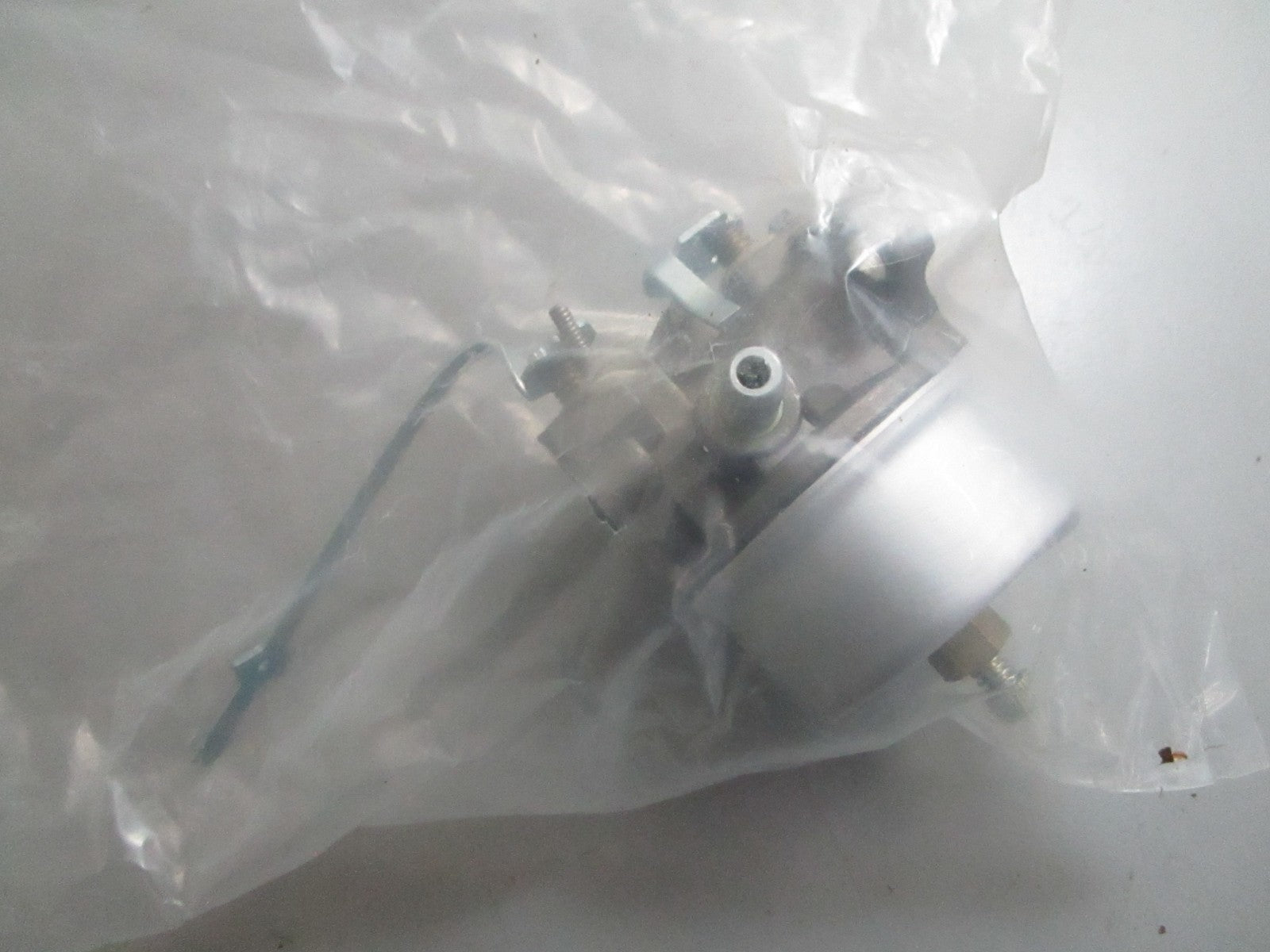 *NEW* 0820 Oregon Carburetor Assy 50-647 Replaces: Tecumseh 632615