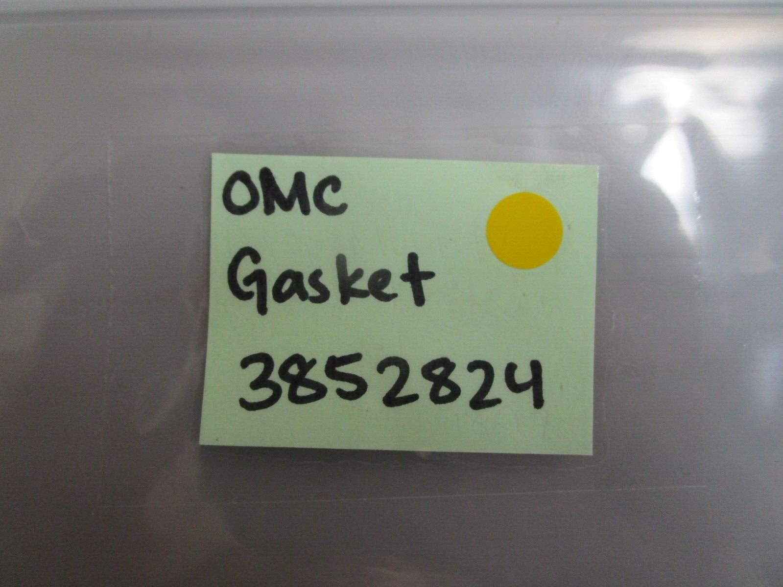 *NEW OEM* 0770 OMC Johnson Evinrude Gasket 3852824 03852824