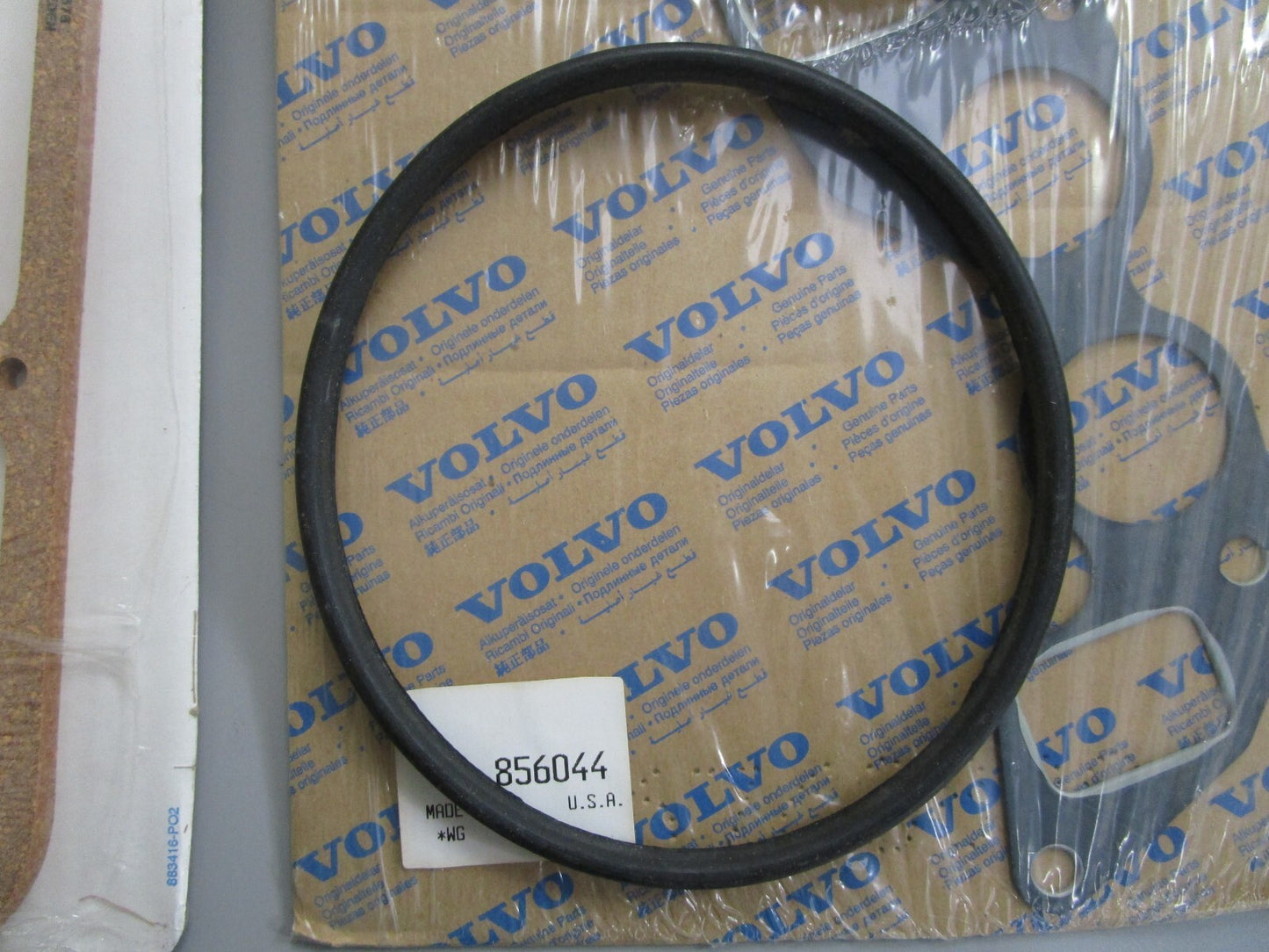 *NEW OEM* 0820 Volvo Penta Head Gasket Set 876356