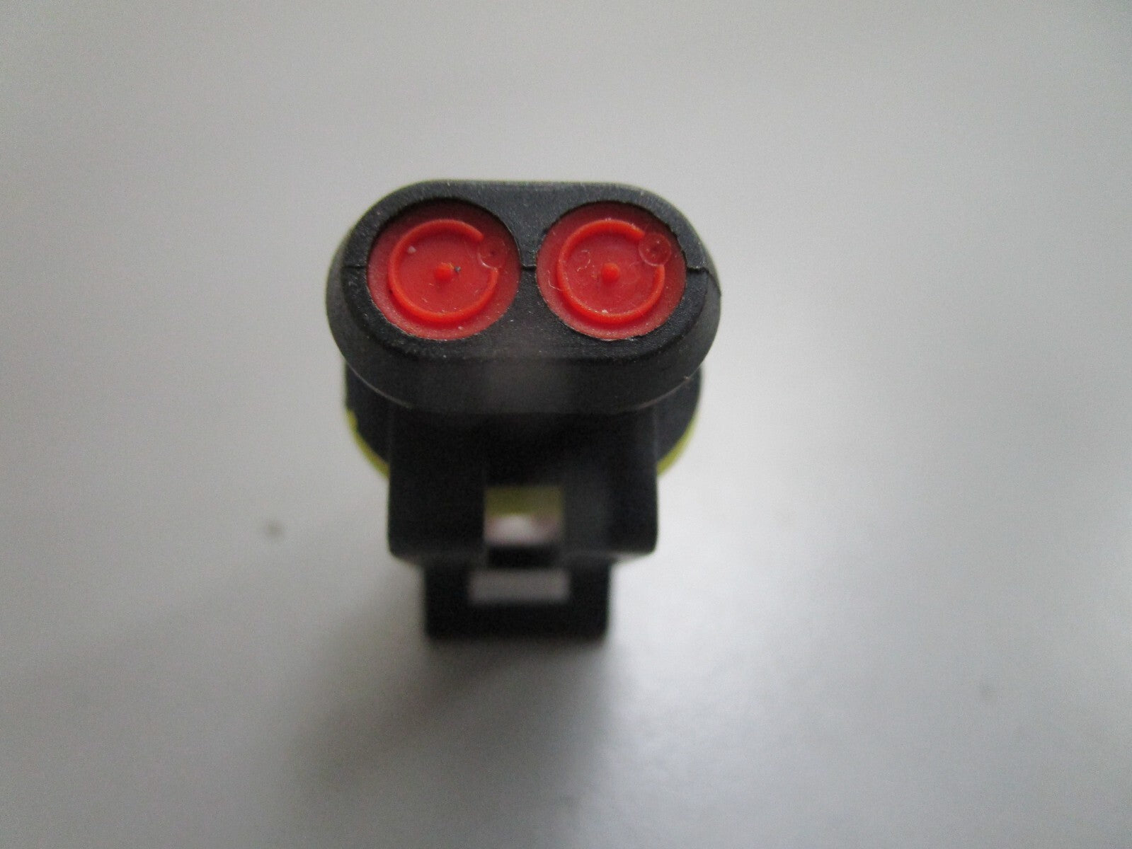 *NEW OEM* 0810 OMC Johnson Evinrude 2 Position Plug Connector & Seal 3011153