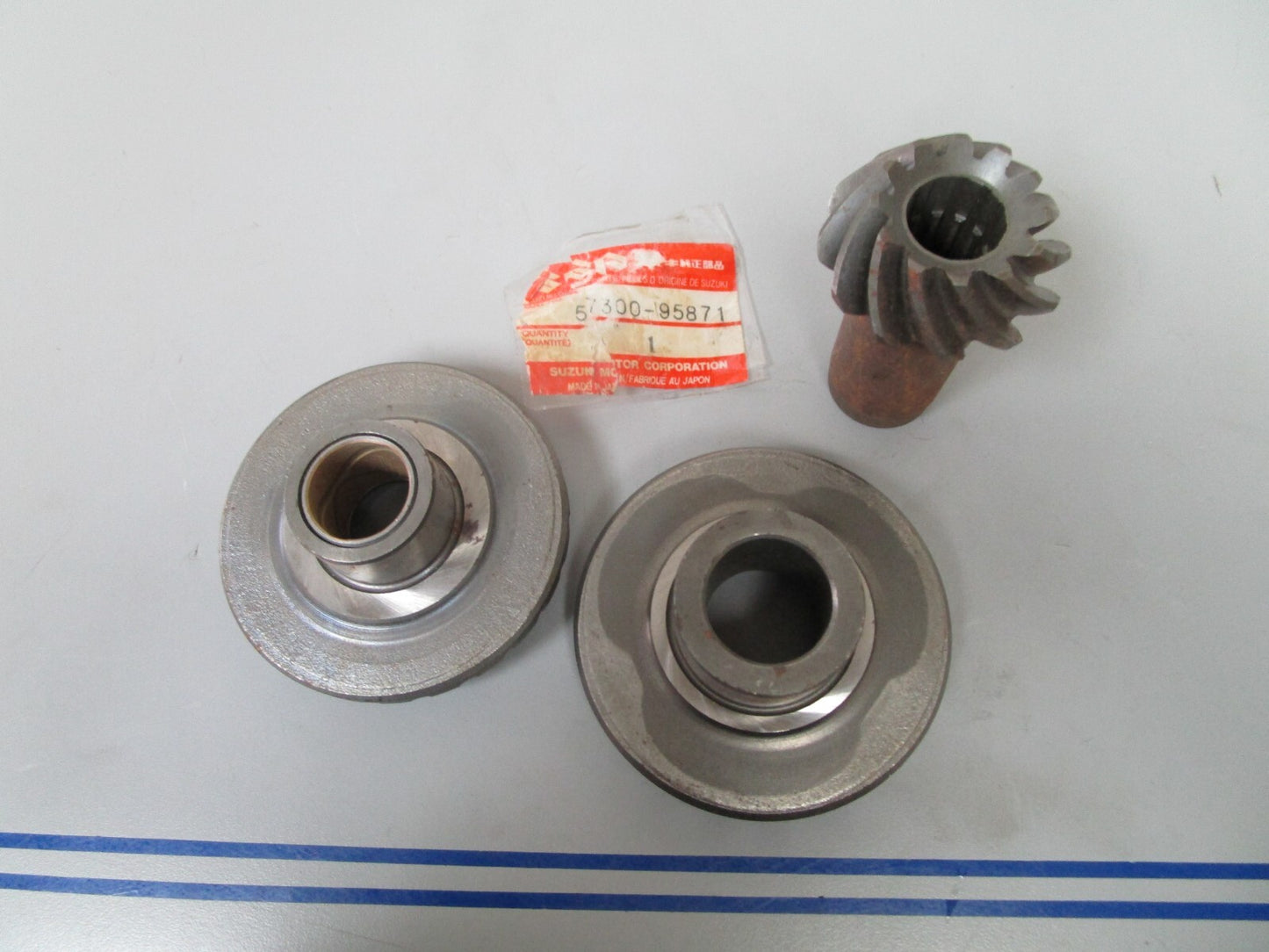 *NEW OEM* 0720 Suzuki 50hp Pinion Gear Set 57300-95871