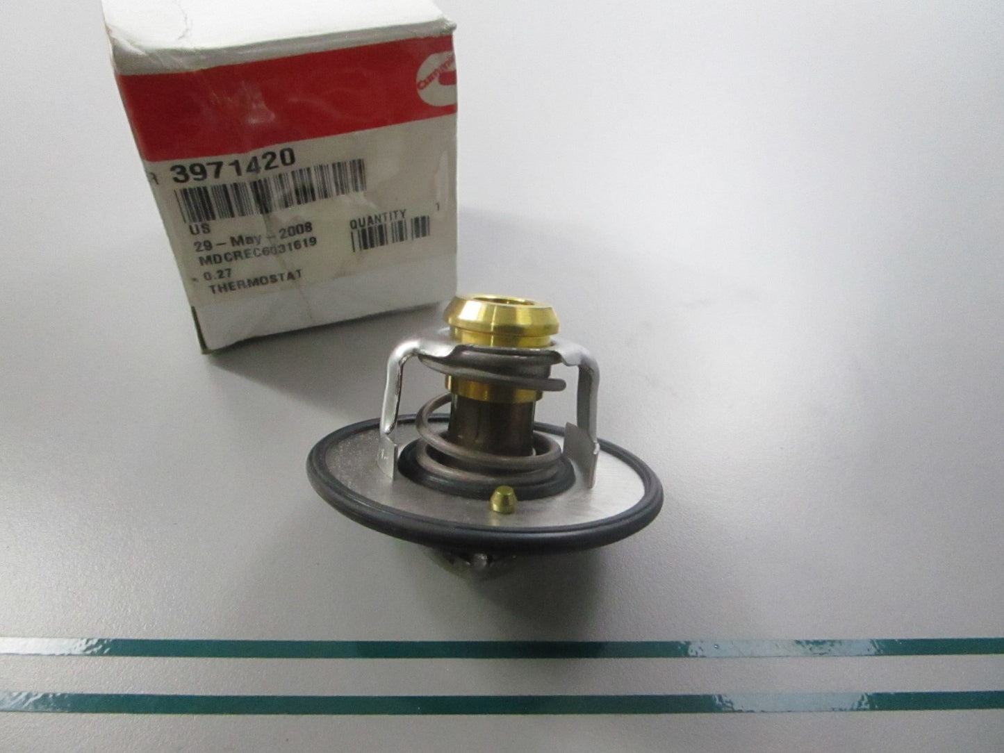 NEW OEM 3971420 Cummins Thermostat 0810