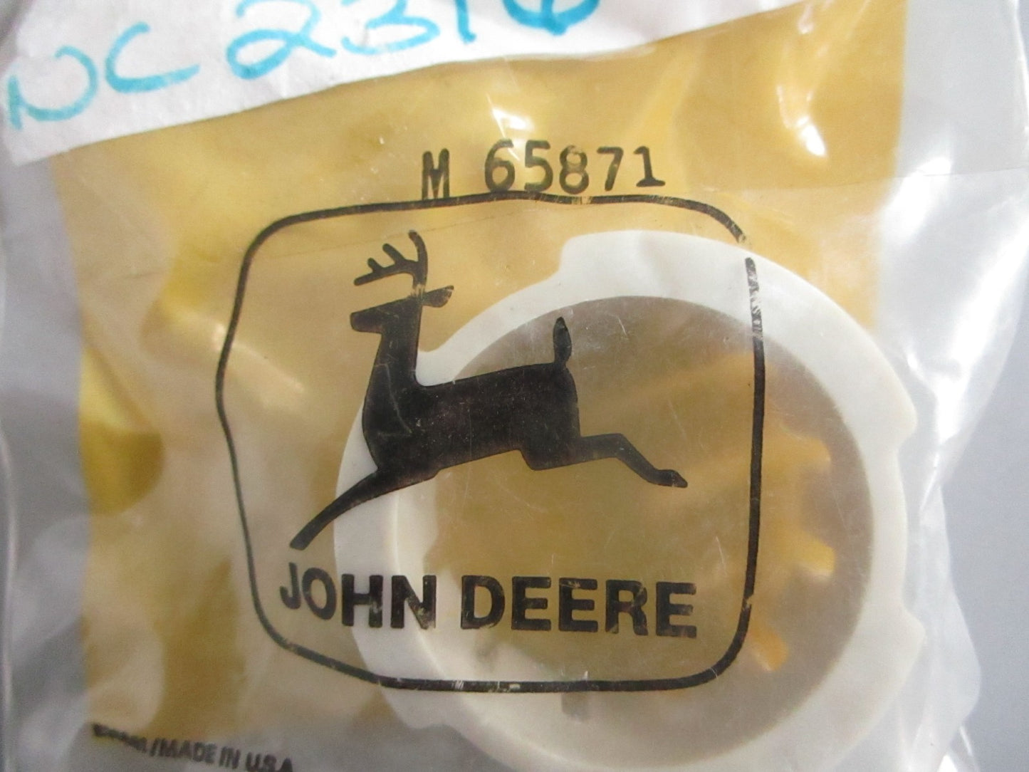 NEW OEM M65871 John Deere Bushing 0820