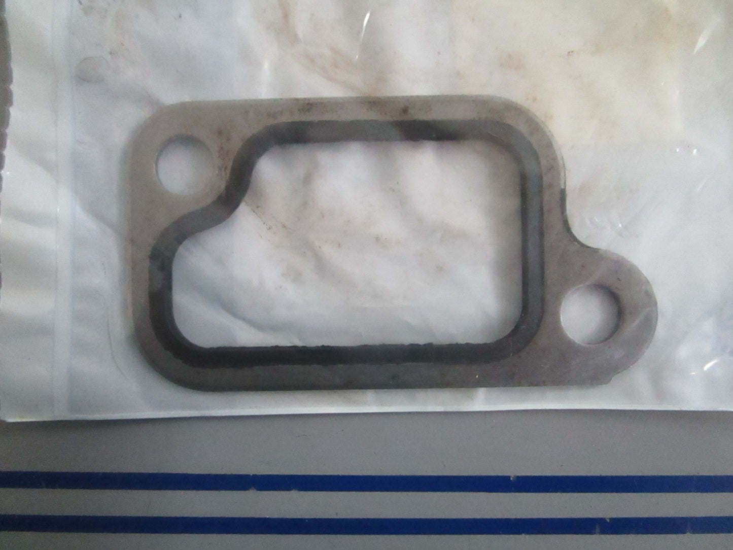 NEW OEM Volvo Penta Gasket 0820