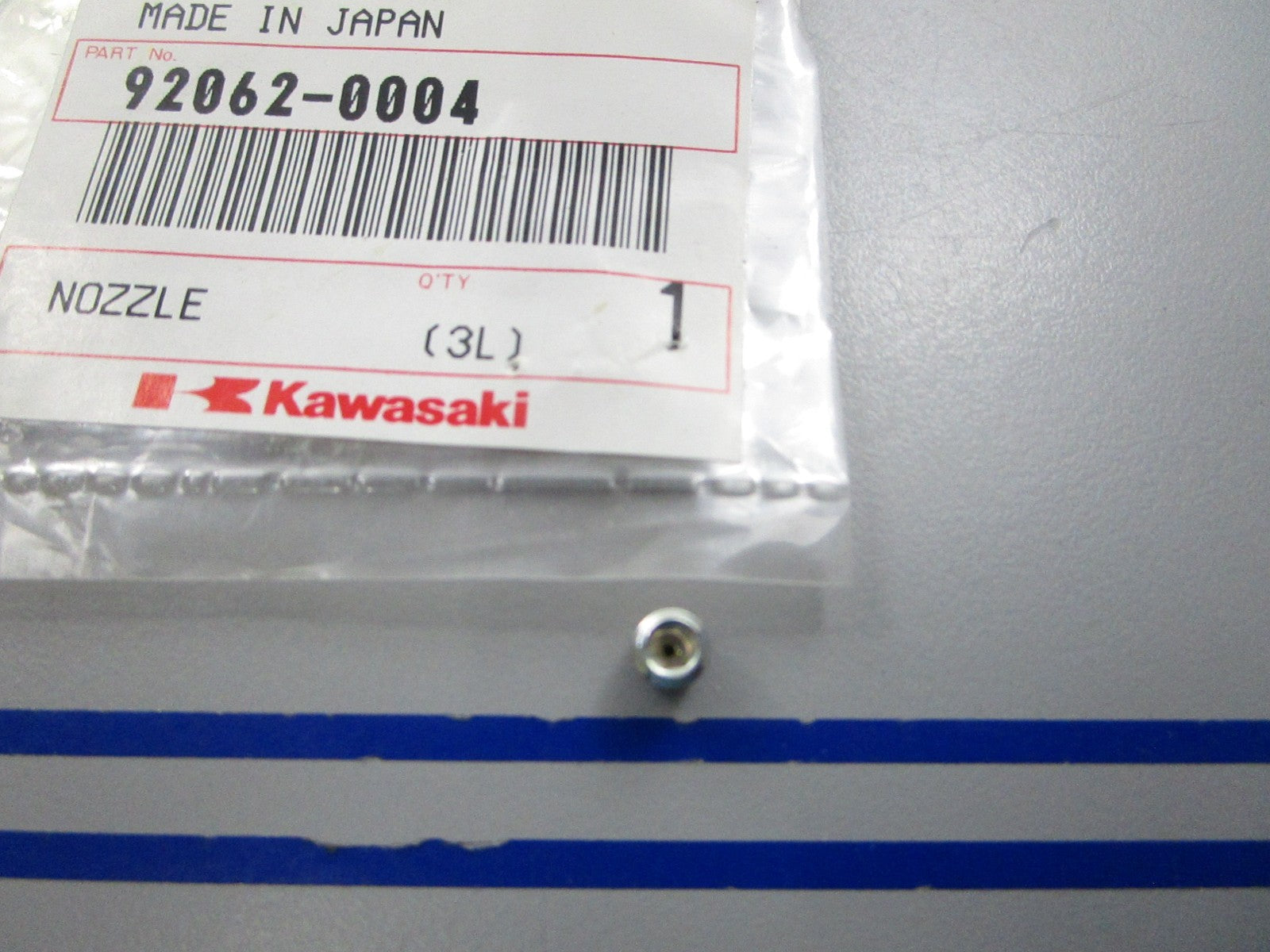 NEW OEM 92062-0004 Kawasaki Nozzle 0810