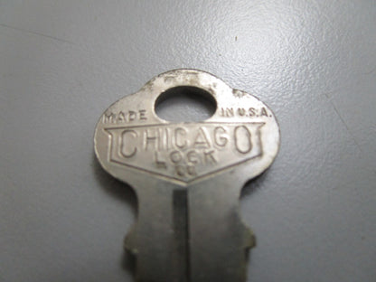 *NEW OEM* 0810 OMC Johnson Evinrude Ignition Key KF29 501544 0501544