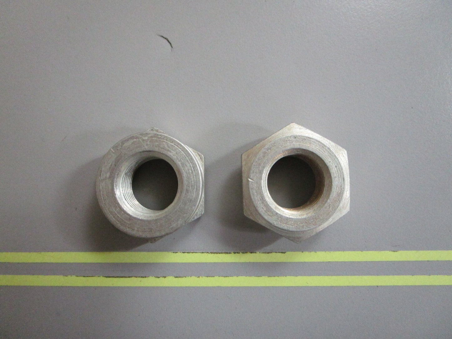 *NEW OEM* (LOT OF 2) 0810 OMC Johnson Evinrude Nut 308457 0308457