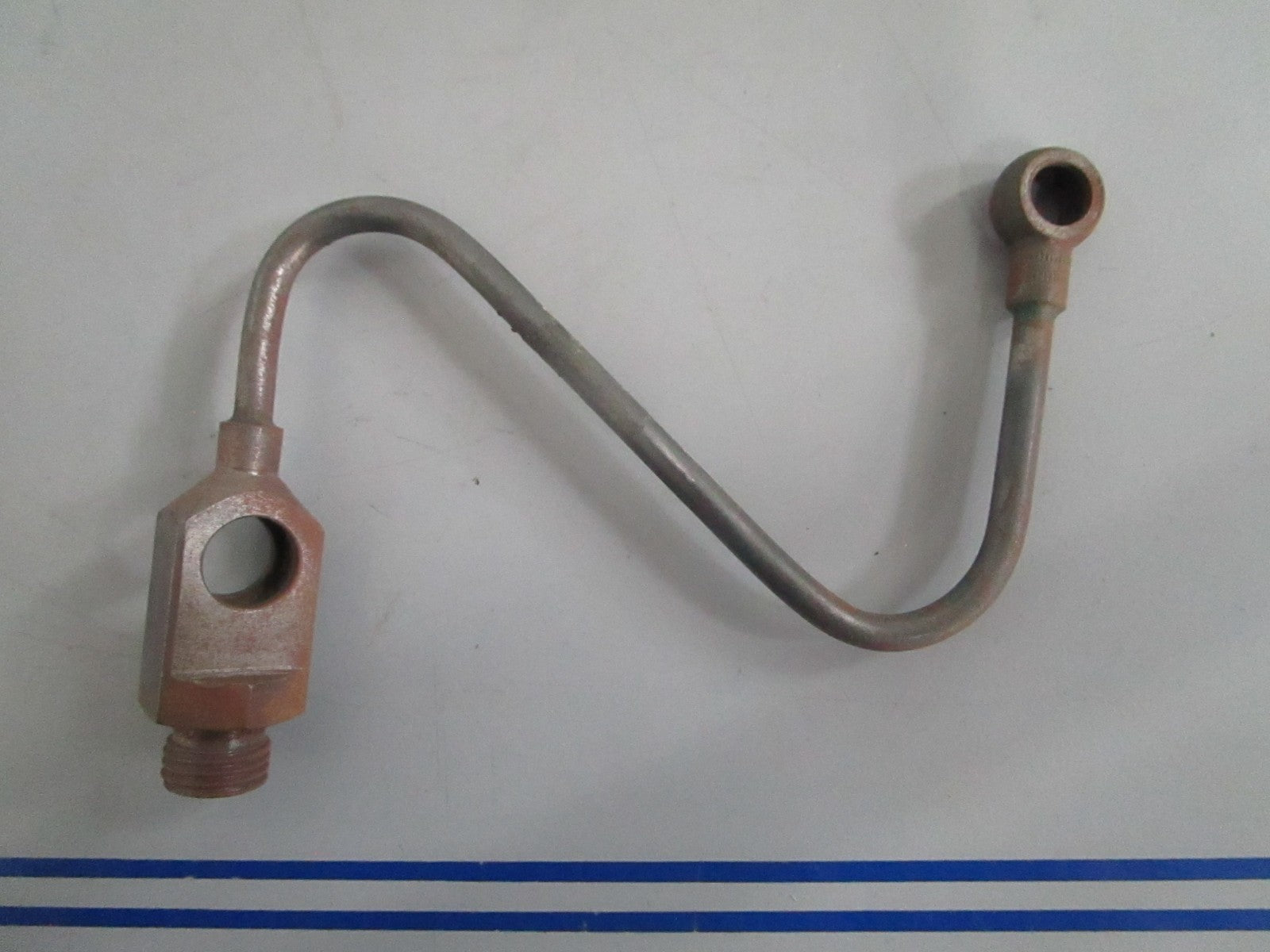 *NEW OEM* 0820 Volvo Penta Pipe 843668