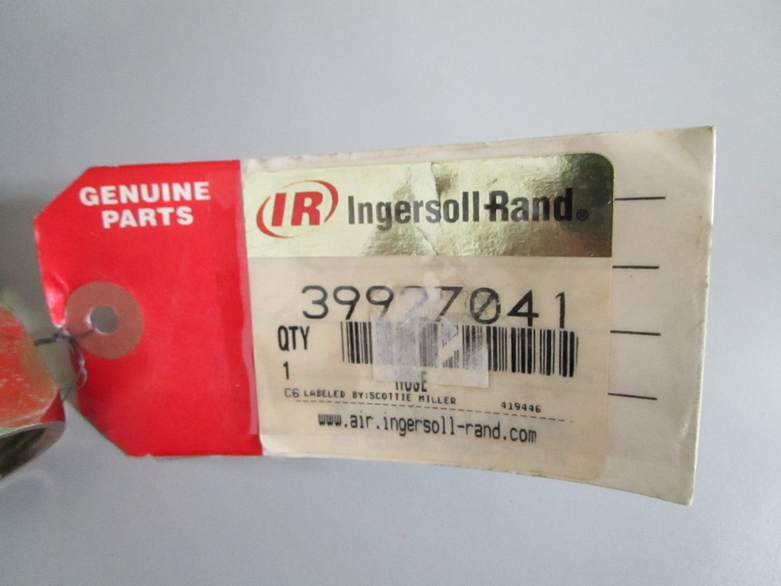 Ingersoll-Rand 39927041 Air Compressor Hose Genuine Factory Part NEW OEM 0820