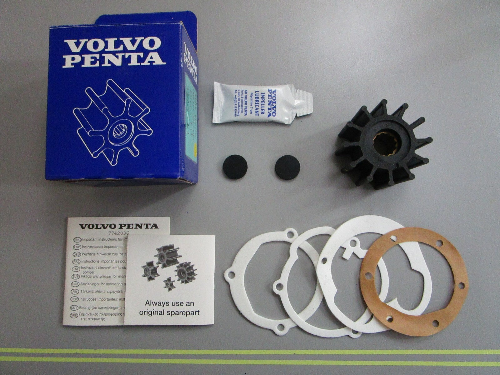 *NEW OEM* 0820 Volvo Penta Water Pump Repair Kit 3862281